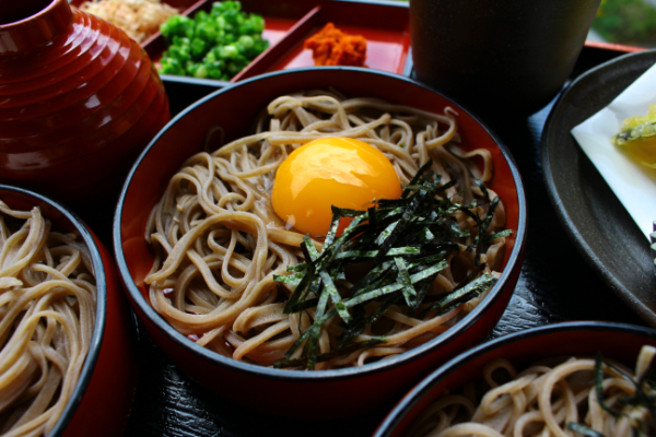 うぐいす茶屋のそば